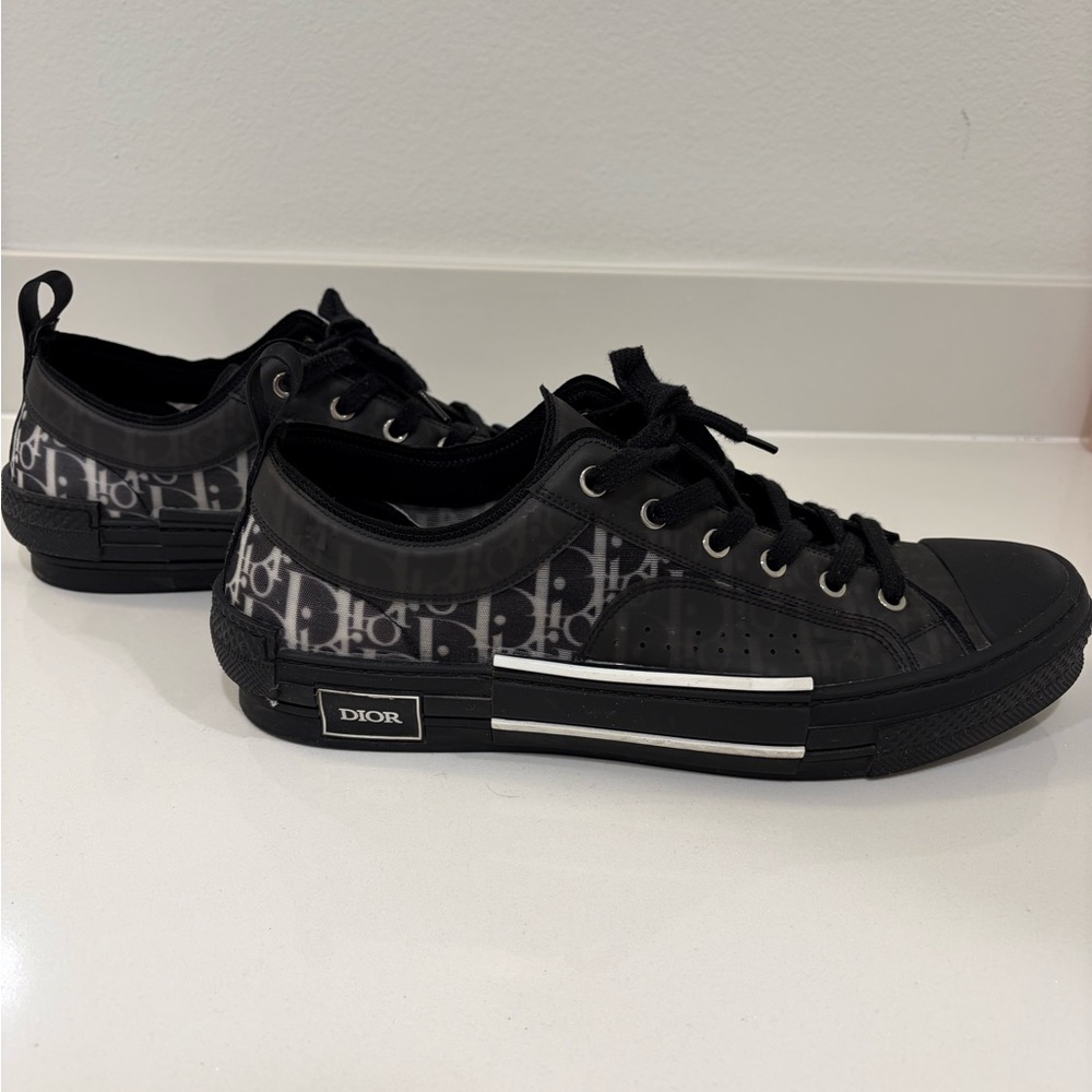 Dior Men's Black and Gray Sneakers